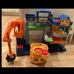 Imaginex Fisher Price Toy Story 3 Tri-County Landfill Playset